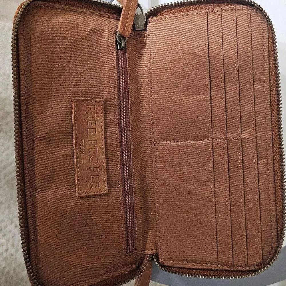Free People Distressed Vegan Leather Zip-Around Wristlet Wallet wStudded Details